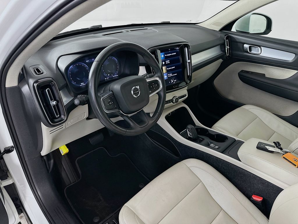 VolvoXC4029