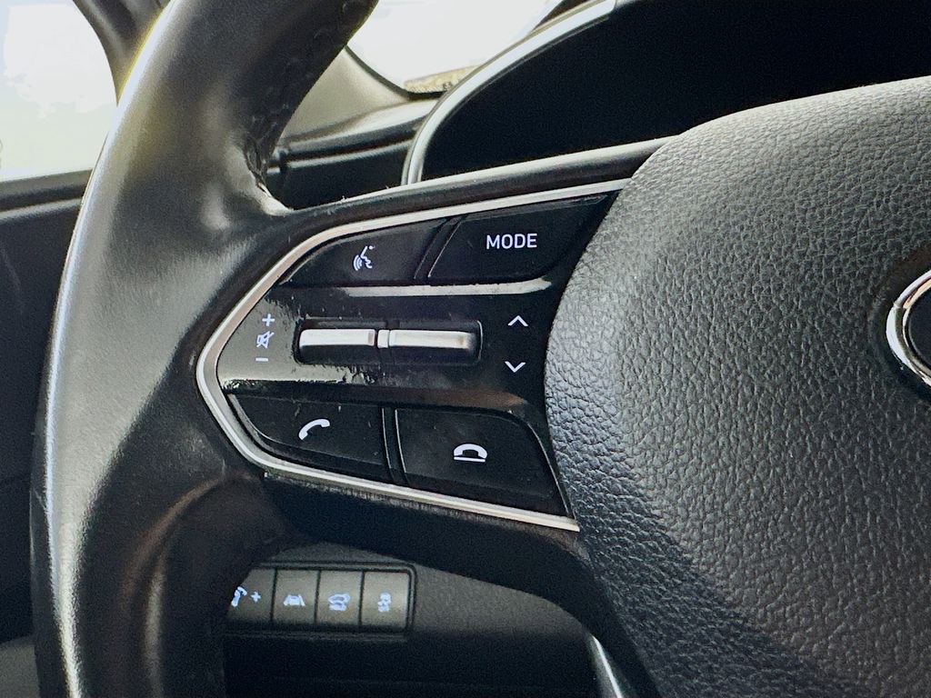 HyundaiSanta Fe25