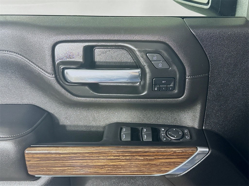 ChevroletSilverado 2500HD25