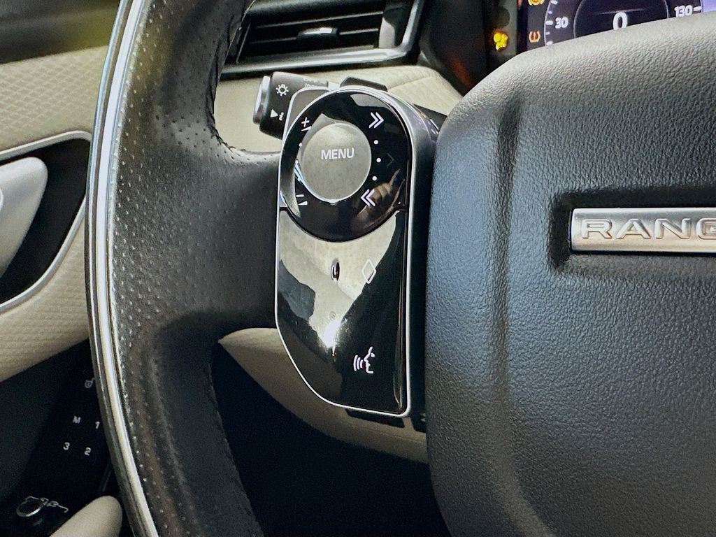 Land RoverRange Rover Velar25