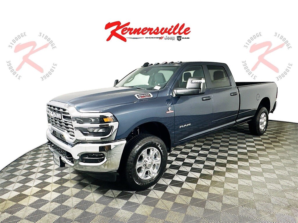 2025 Ram 2500 Big Horn photo 3