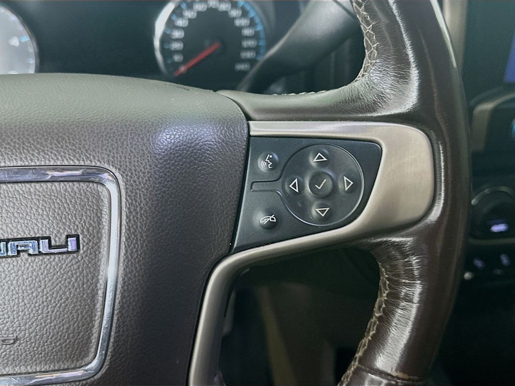 GMCSierra 2500HD27