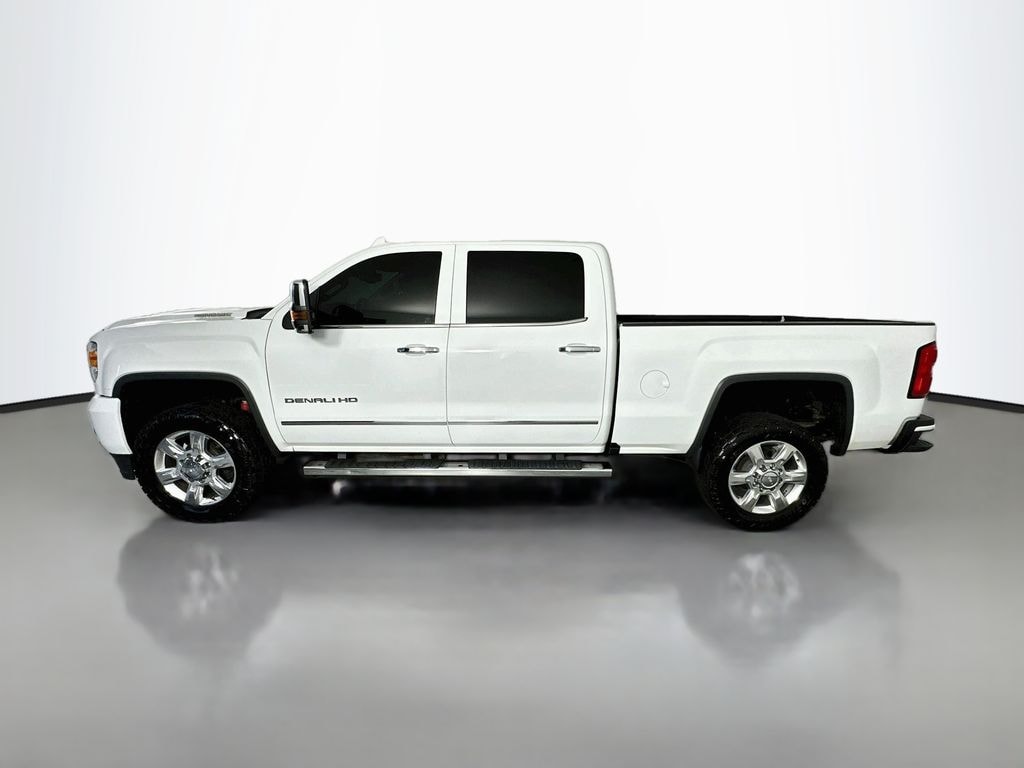 Used 2019 GMC Sierra 2500HD Denali Truck Crew Cab