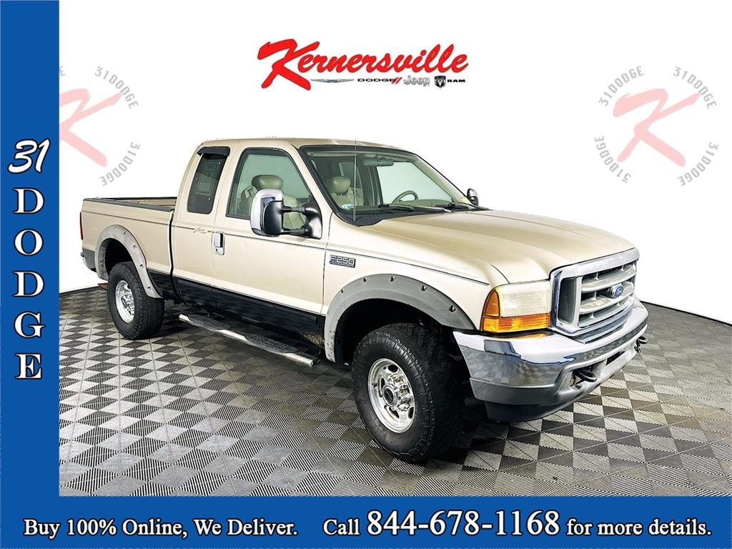 Used 2001 Ford F-250SD Lariat Truck Extended Cab