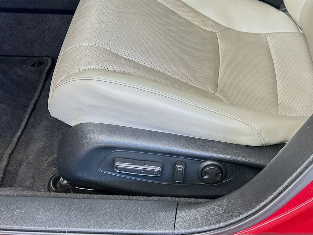 HondaAccord Hybrid22