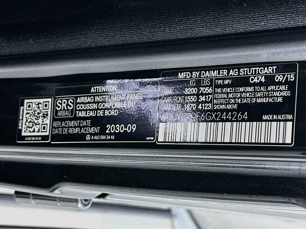 Mercedes-BenzG-Class36