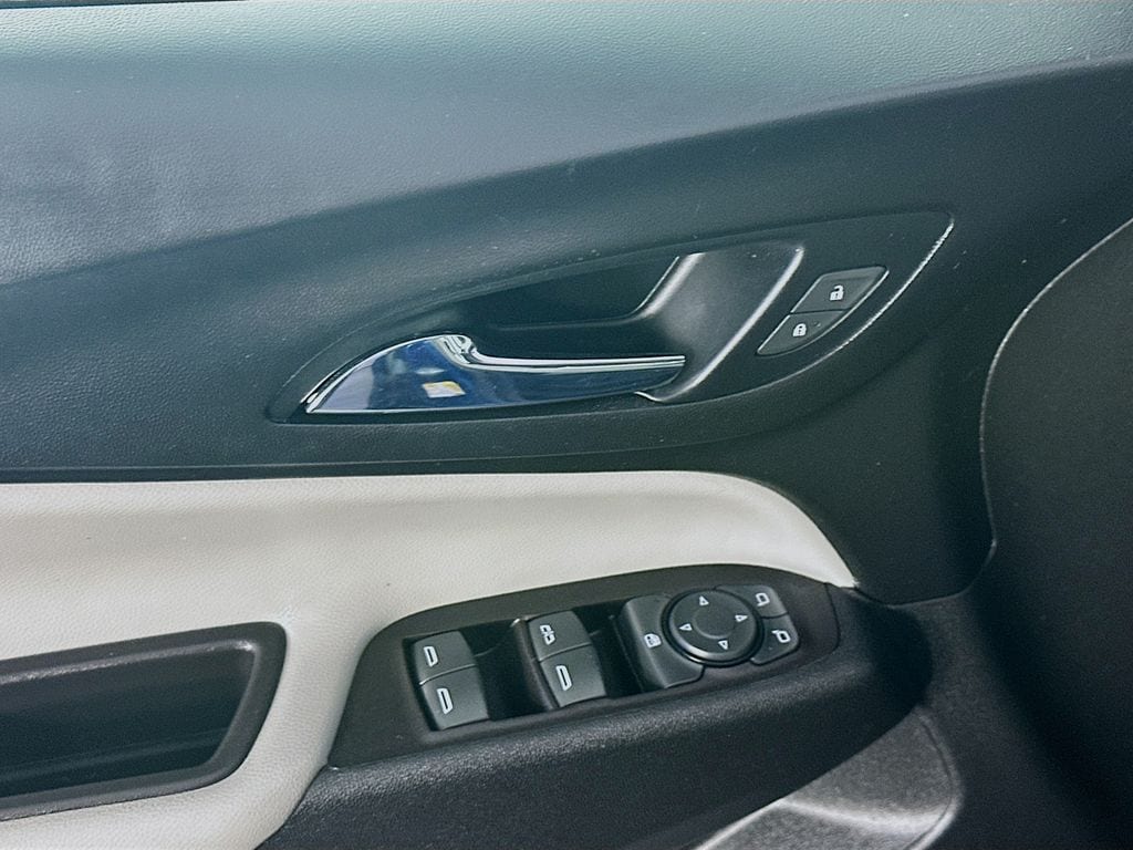 ChevroletEquinox24