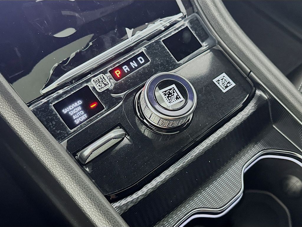 JeepGrand Cherokee L12