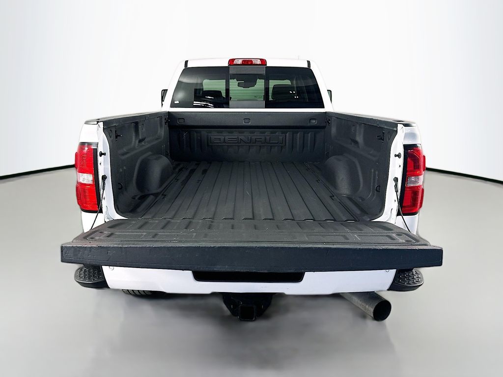GMCSierra 2500HD29