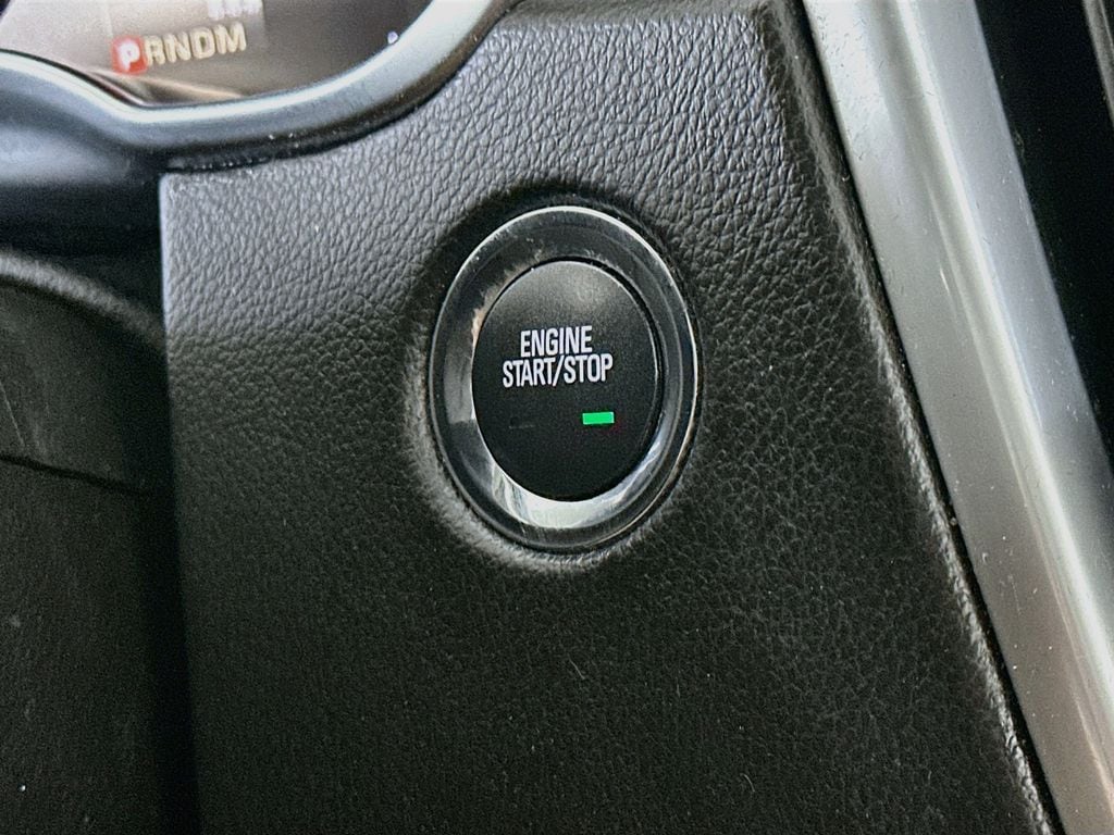 CadillacSRX26