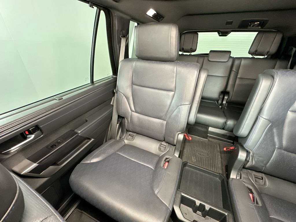 ToyotaSequoia12
