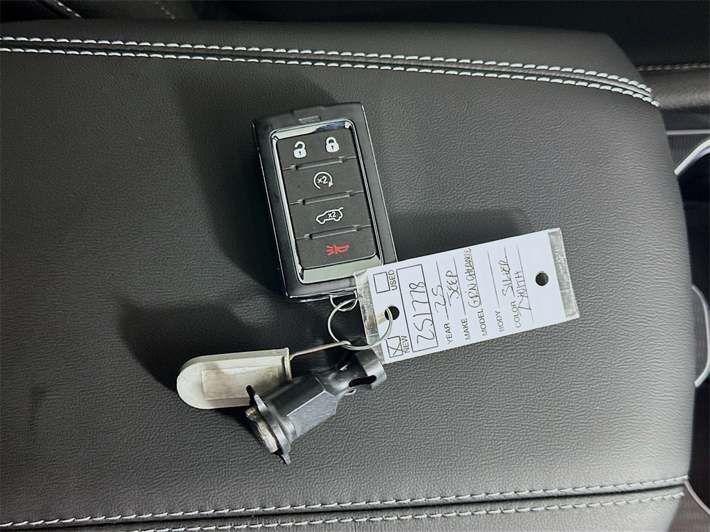 JeepGrand Cherokee20