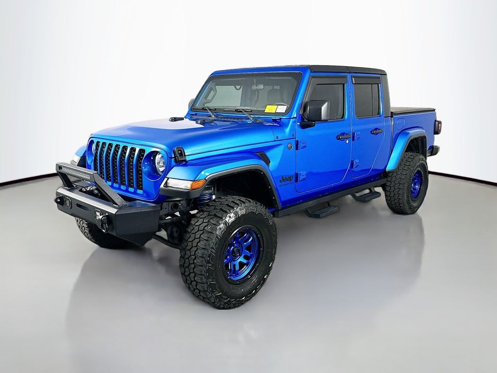Used 2022 Jeep Gladiator Sport Truck Crew Cab