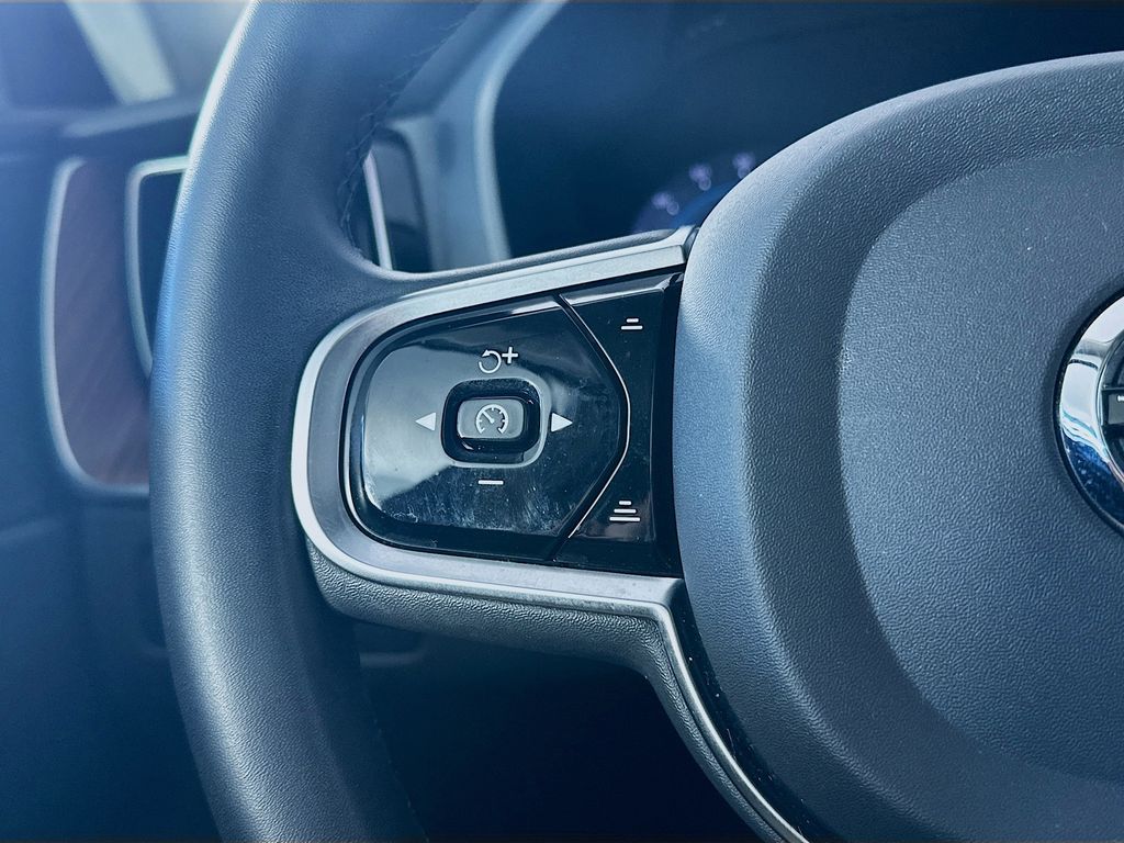 VolvoXC6025