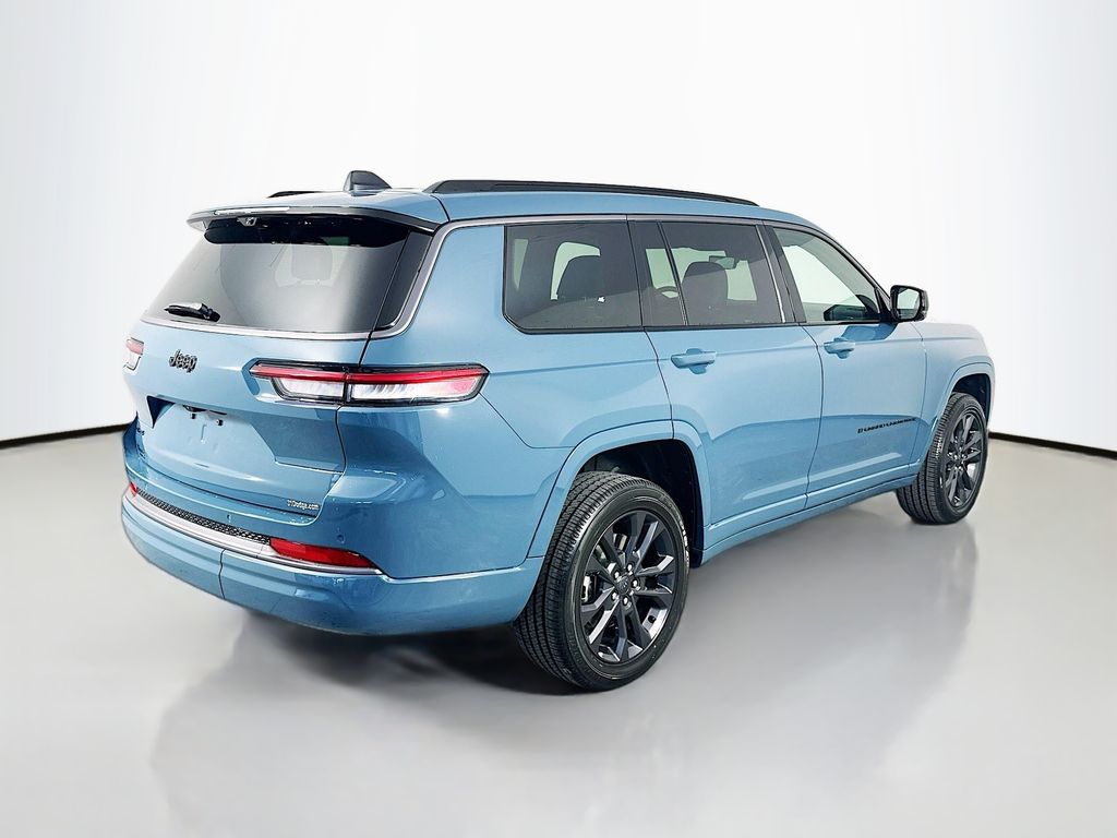 JeepGrand Cherokee L7
