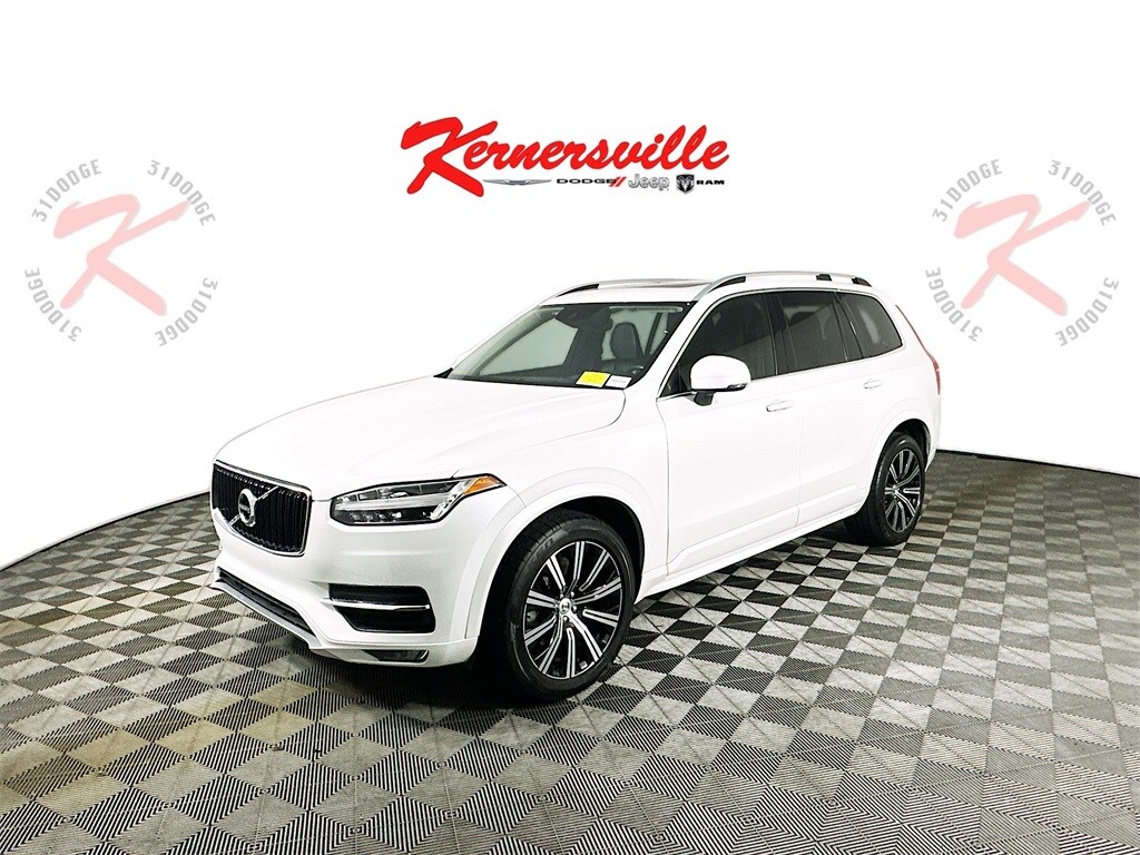 2019 Volvo XC90 T5 Momentum photo 2