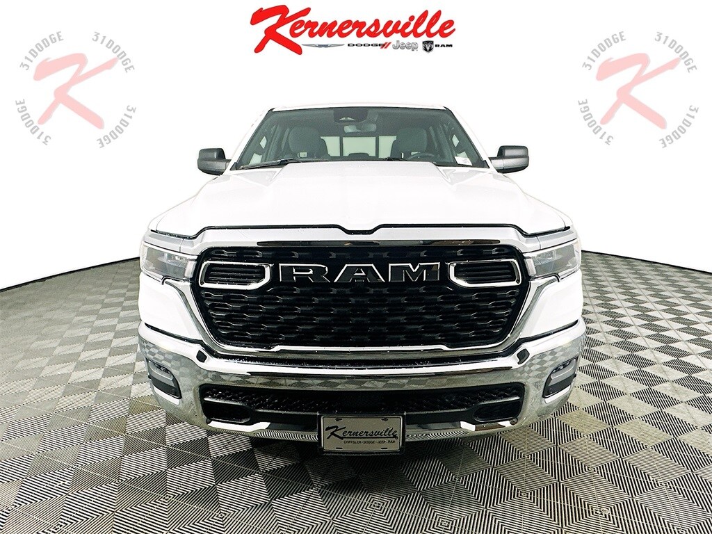 2025 Ram 1500 Tradesman photo 2