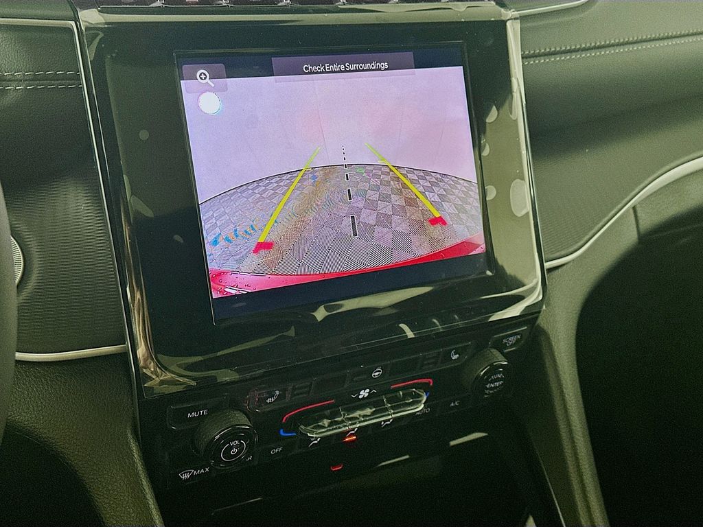 JeepGrand Cherokee15