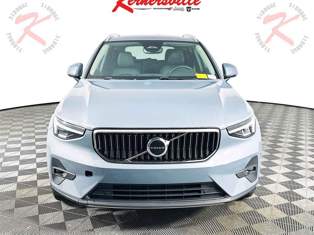 Used 2023 Volvo XC40 B4 Plus Bright Theme SUV