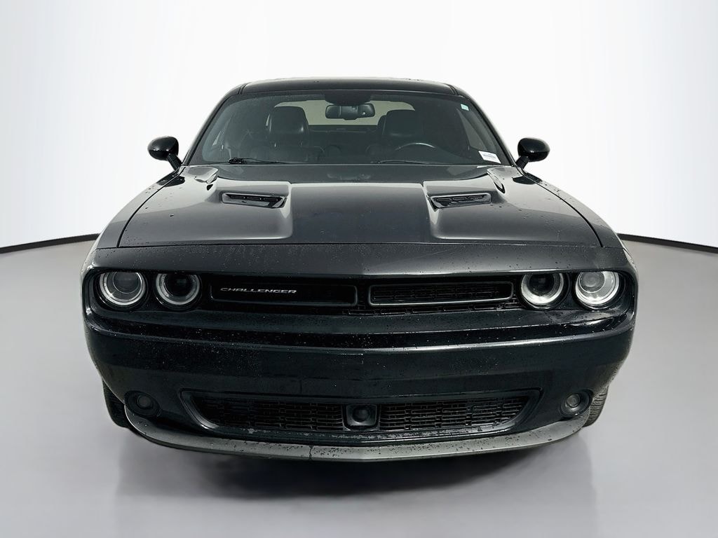 Used 2016 Dodge Challenger SXT Coupe