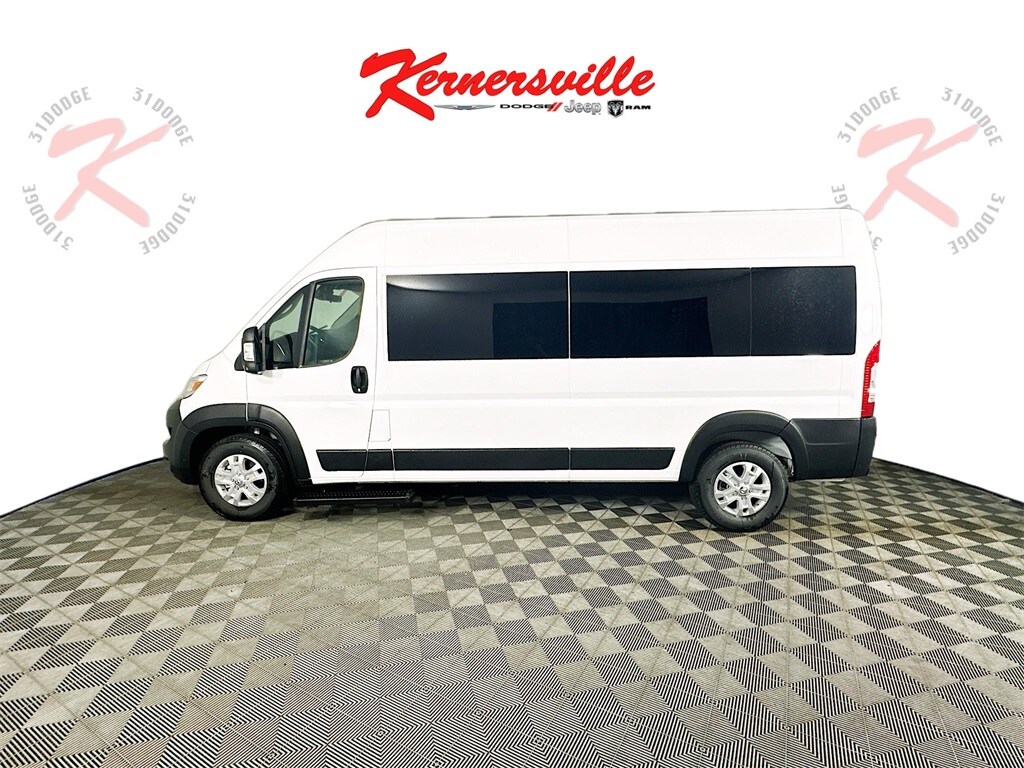 2024 Ram ProMaster 2500 Window Van photo 4