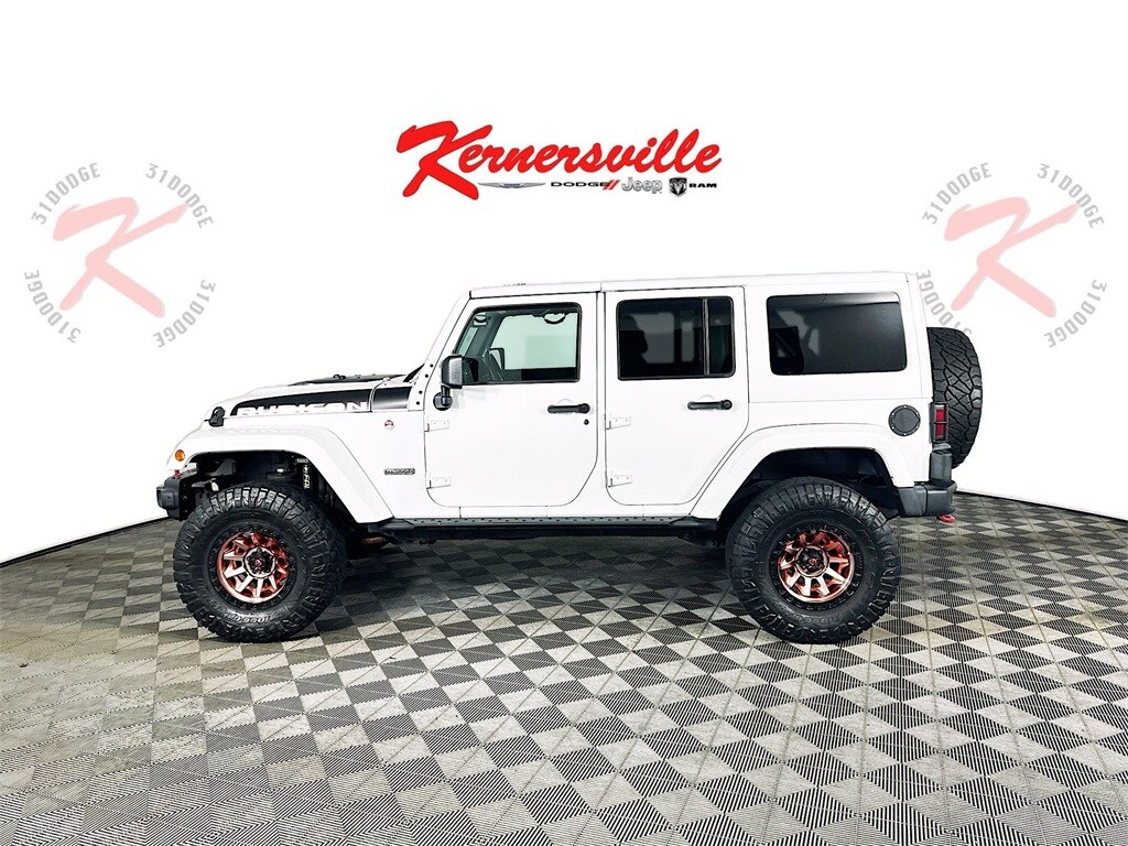2017 Jeep Wrangler Unlimited Rubicon Recon photo 4