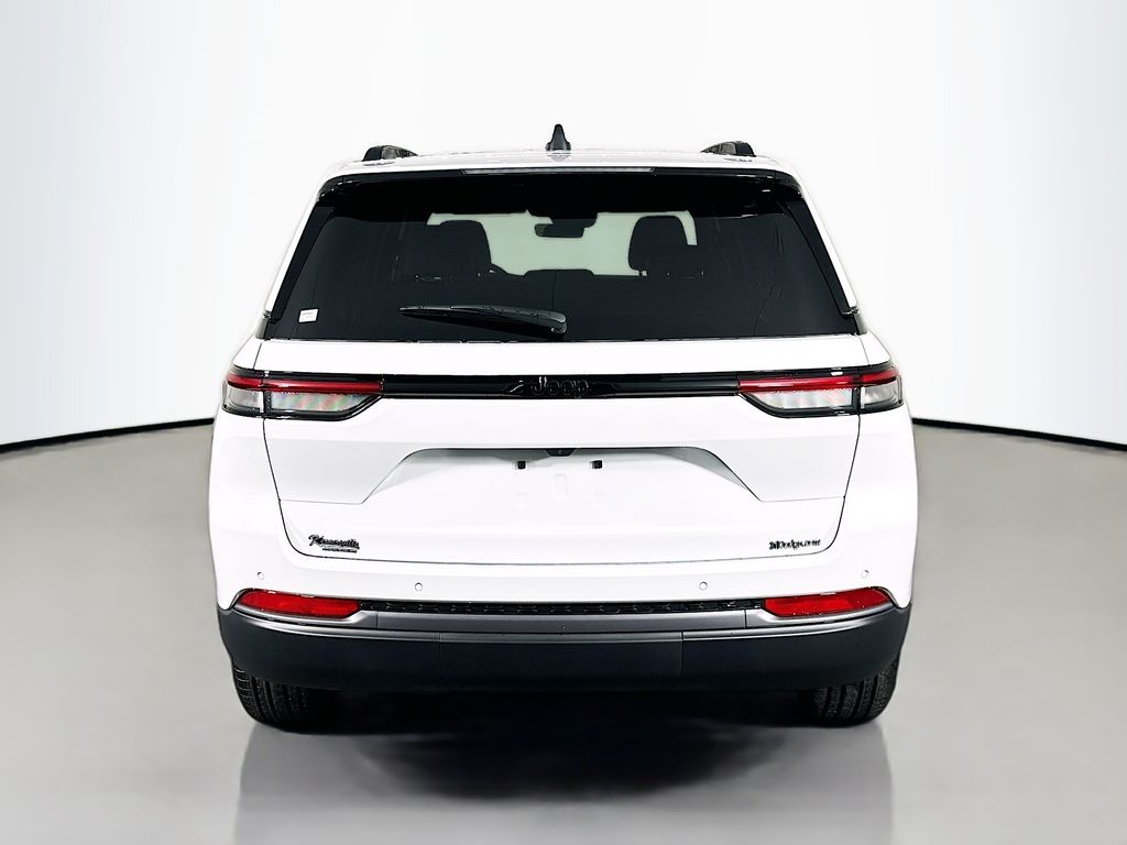 JeepGrand Cherokee6
