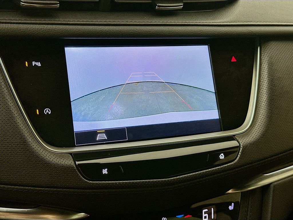 CadillacXT520