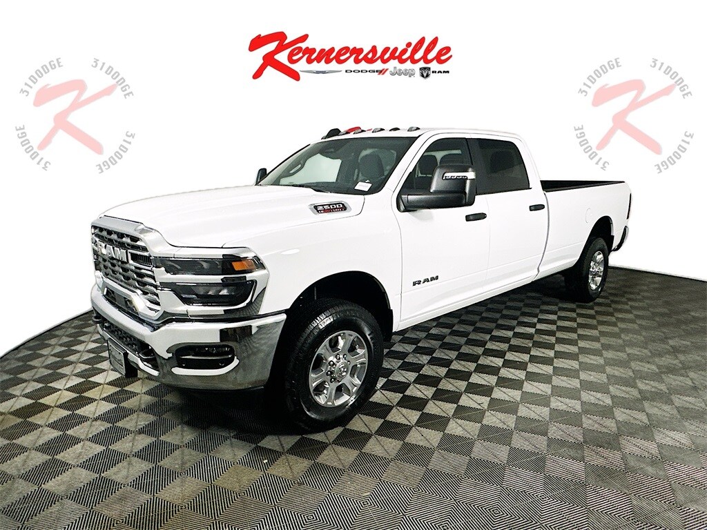 2025 Ram 2500 Big Horn photo 3