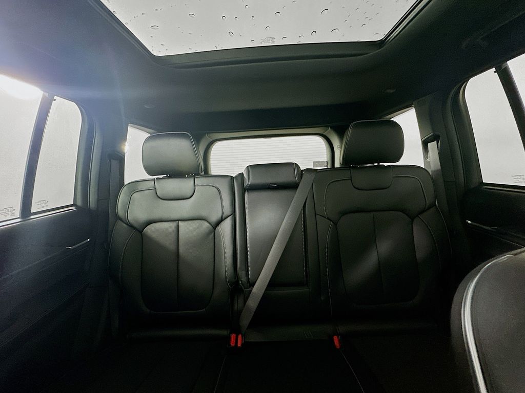 JeepGrand Cherokee10