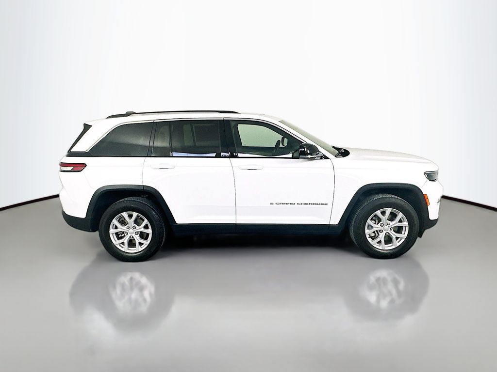 JeepGrand Cherokee8