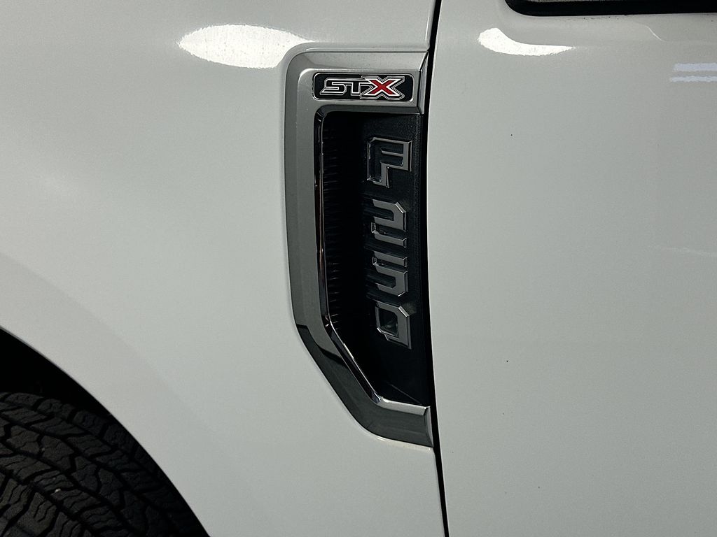 FordF-250SD28