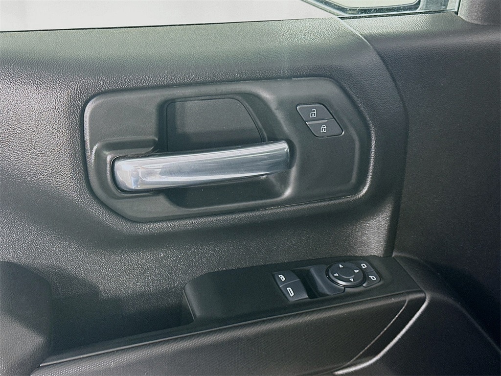 ChevroletSilverado 2500HD24