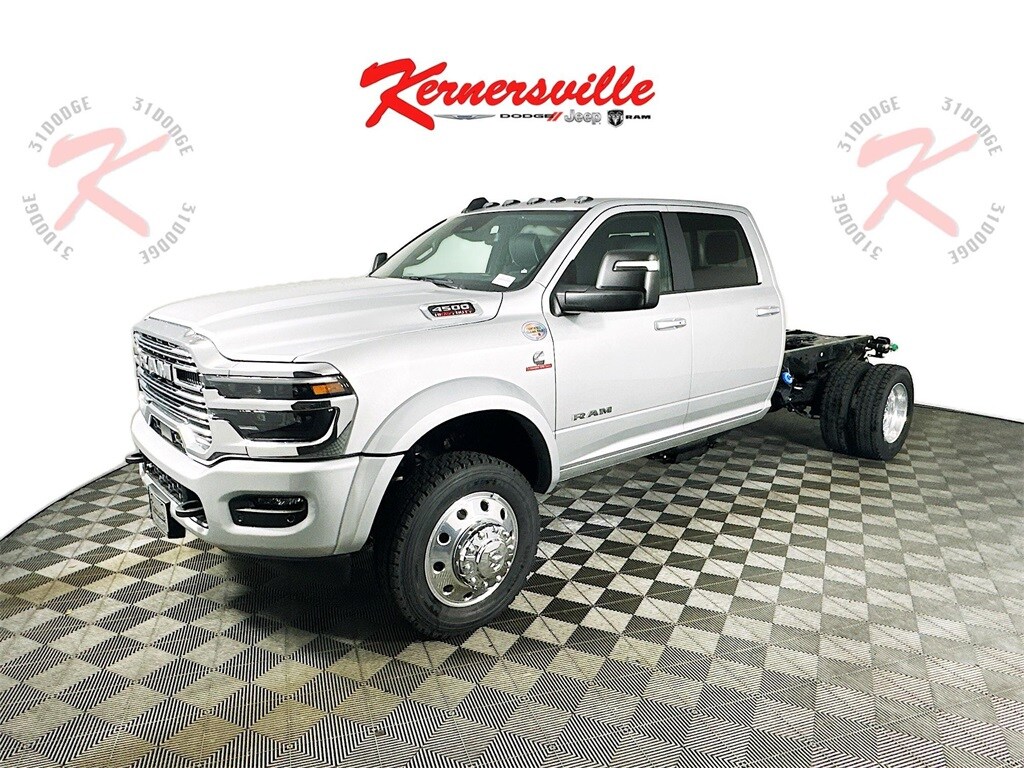 New 2026 Ram 4500 Chassis Tradesman 60CA Dually Truck Crew Cab