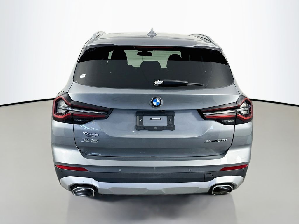 BMWX36