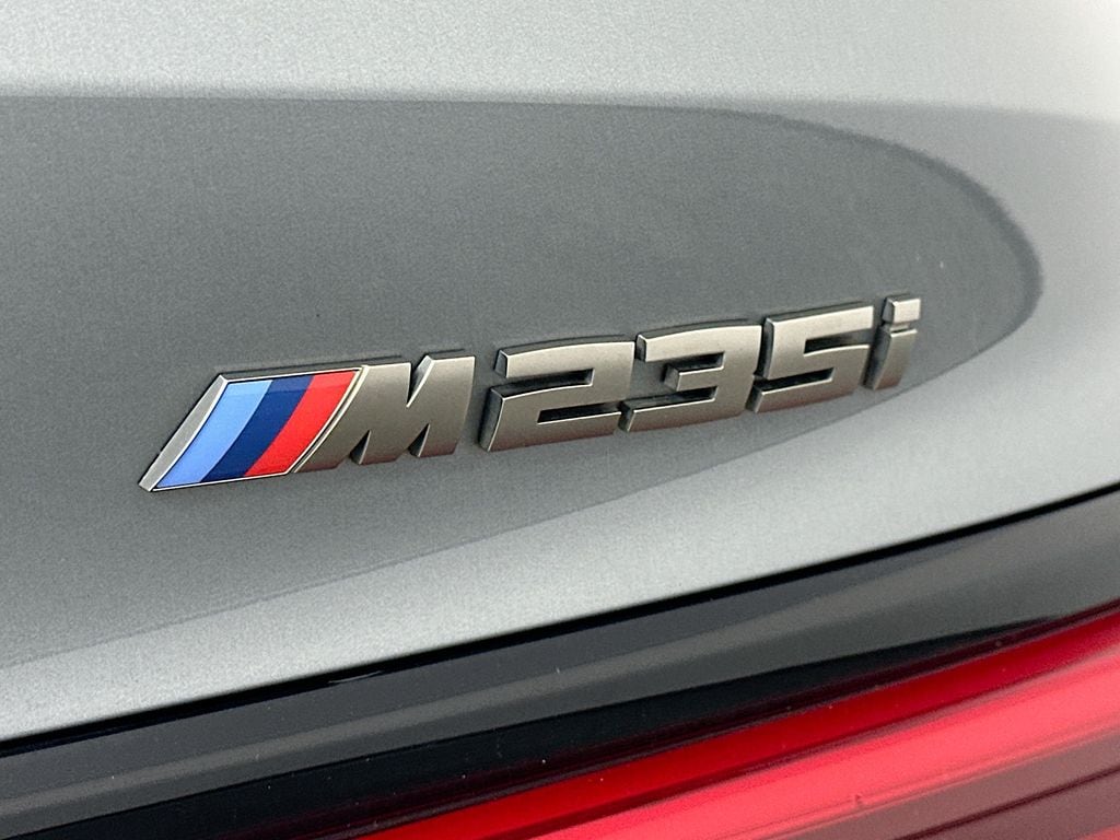BMW2 Series27