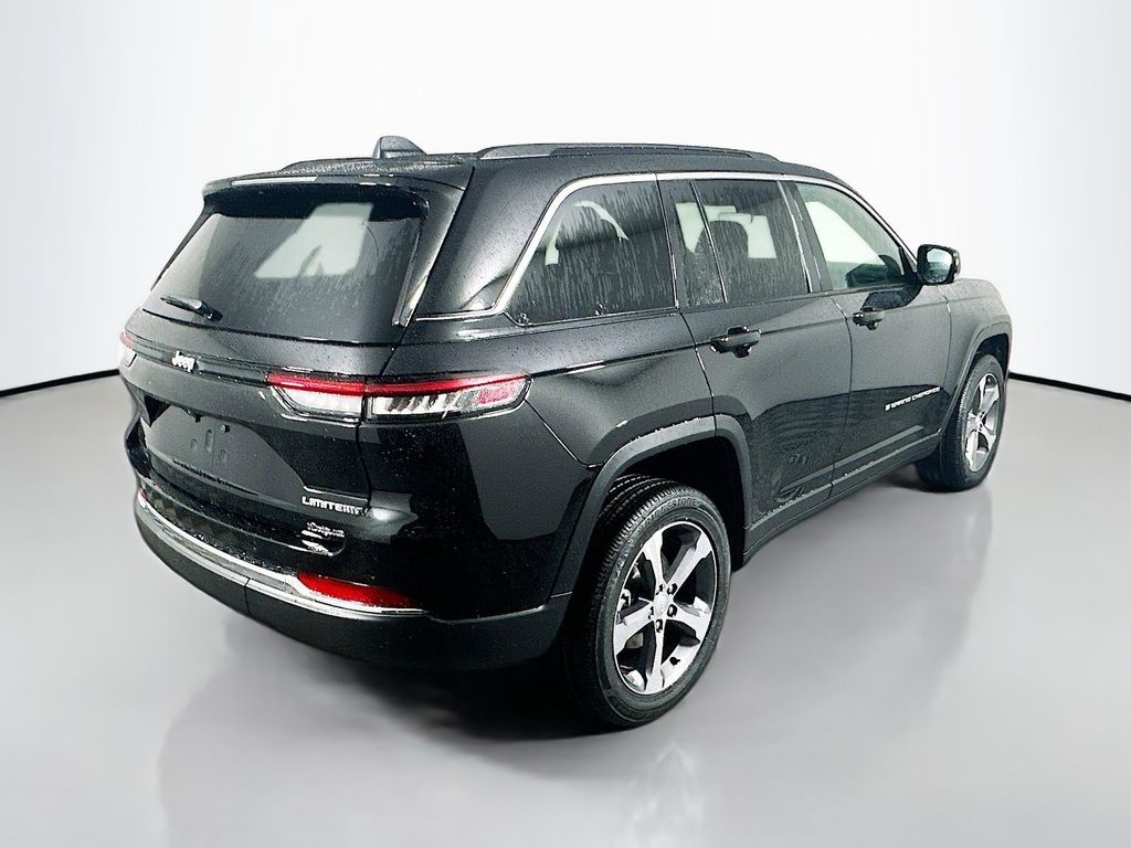 JeepGrand Cherokee7