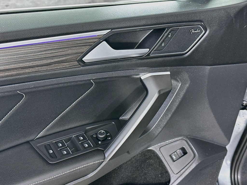 VolkswagenTiguan24