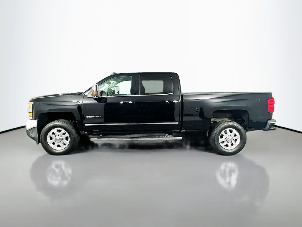 ChevroletSilverado 3500HD4