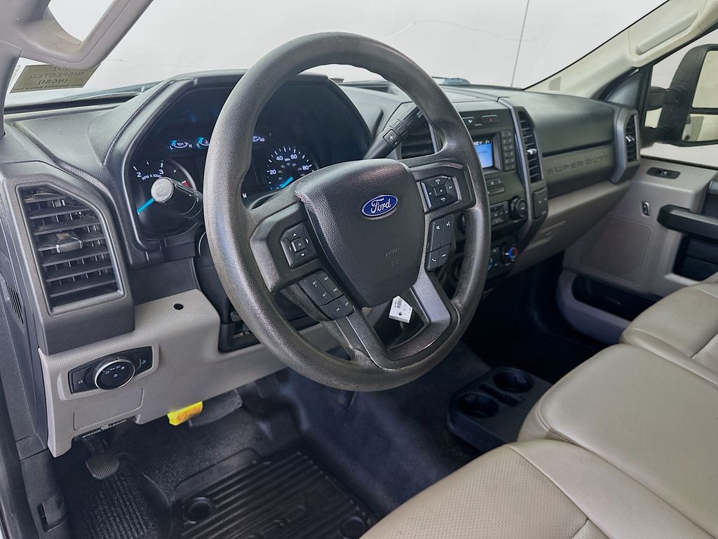FordF-550SD22
