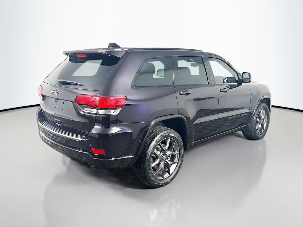 JeepGrand Cherokee7