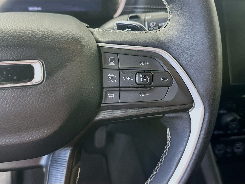 JeepGrand Cherokee L26