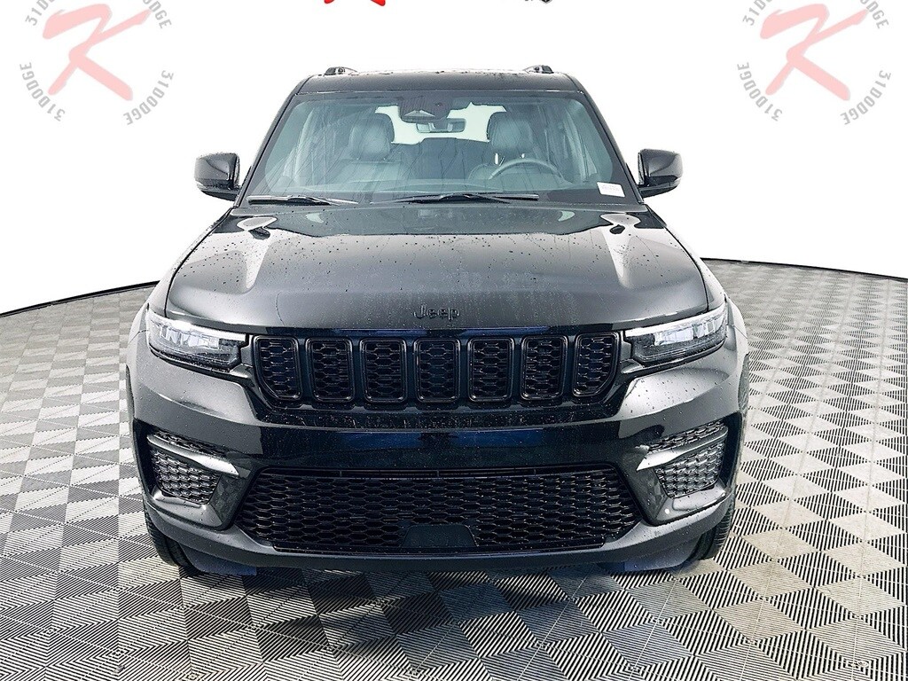 2025 Jeep Grand Cherokee Altitude X photo 2