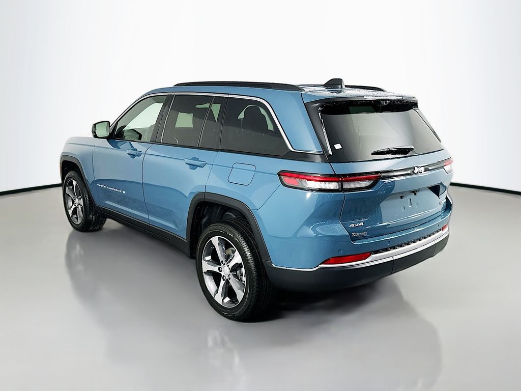 JeepGrand Cherokee5