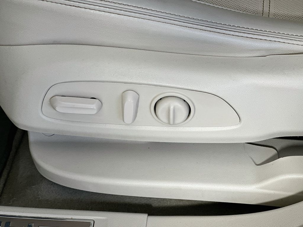 GMCAcadia22