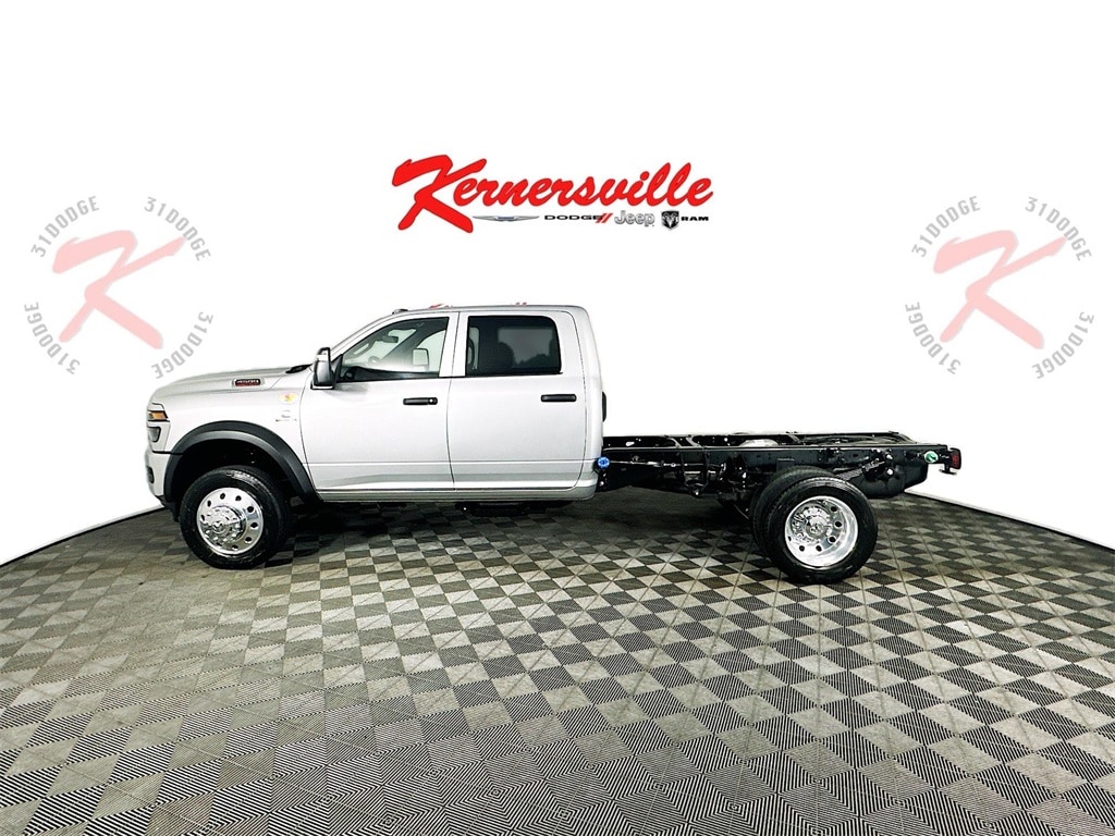 New 2026 Ram 4500 Chassis Tradesman 60CA Dually Truck Crew Cab
