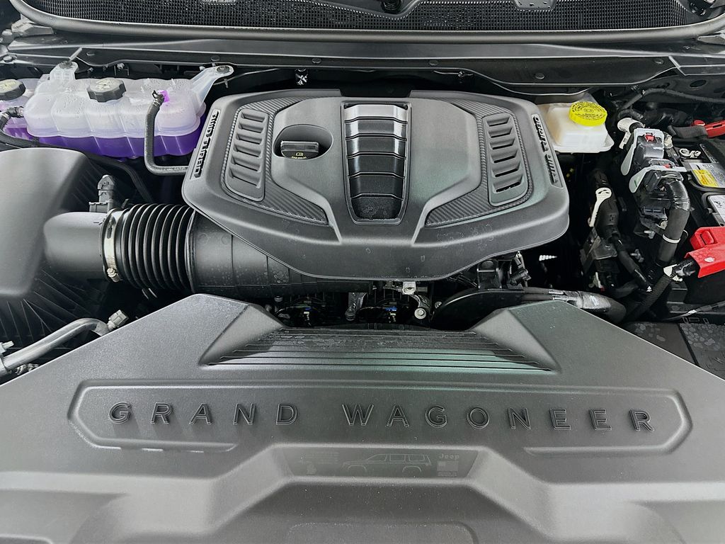 JeepGrand Wagoneer L18