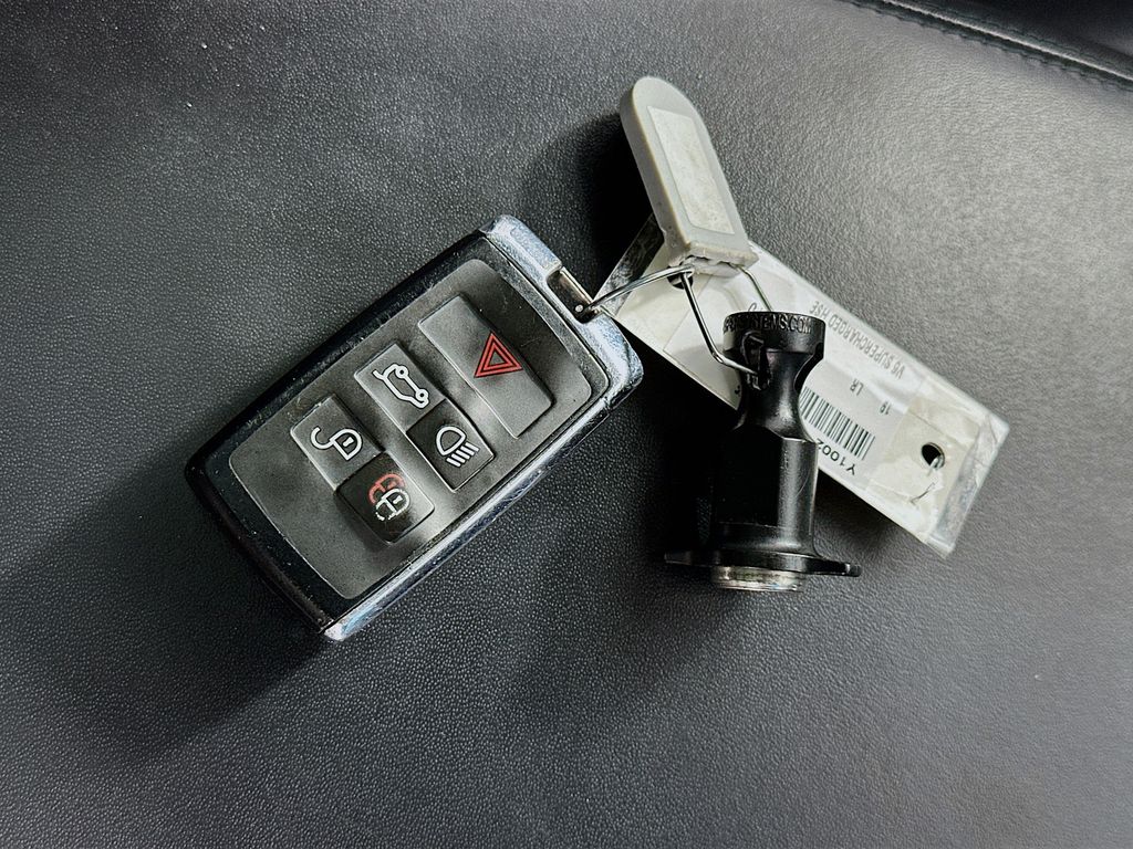 Land RoverRange Rover Sport36