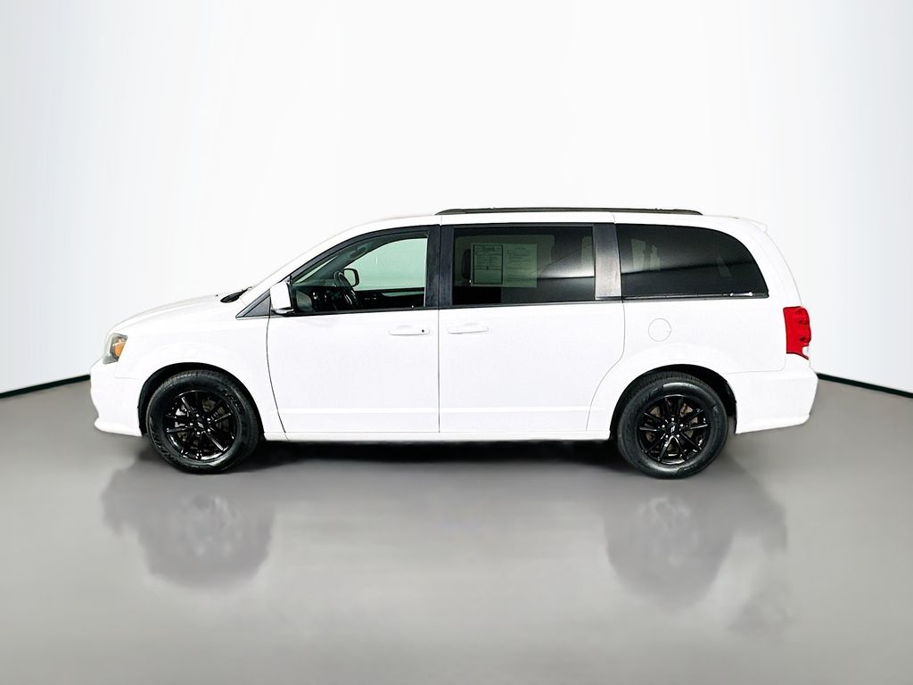 DodgeGrand Caravan4