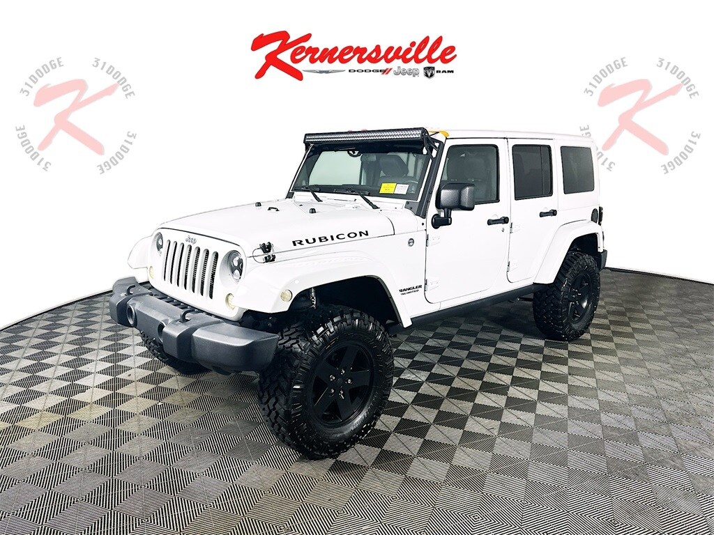 2012 Jeep Wrangler Unlimited Rubicon photo 2